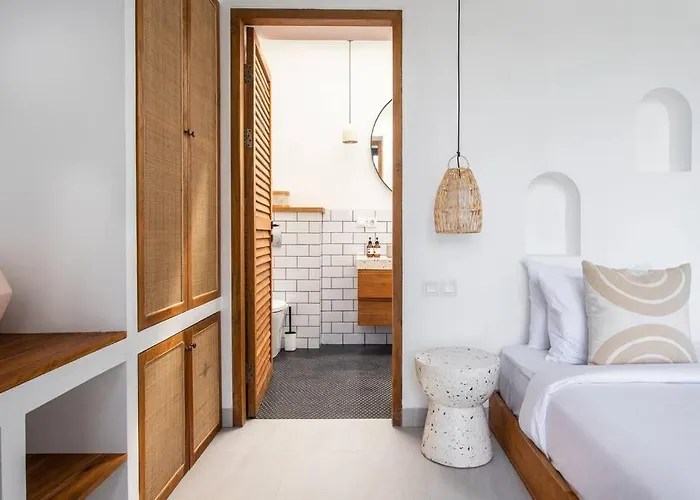 Modern Elegance In Bingin 3 Bedroom Luxury Uluwatu (Bali)